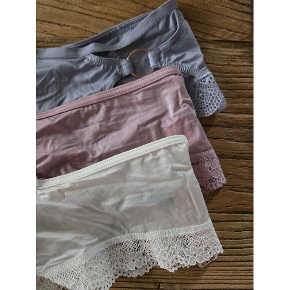 Victoria's Secret Very Sexy Cheeky Hipster Panty Bundle sz xSmall New - Picture 2 of 6